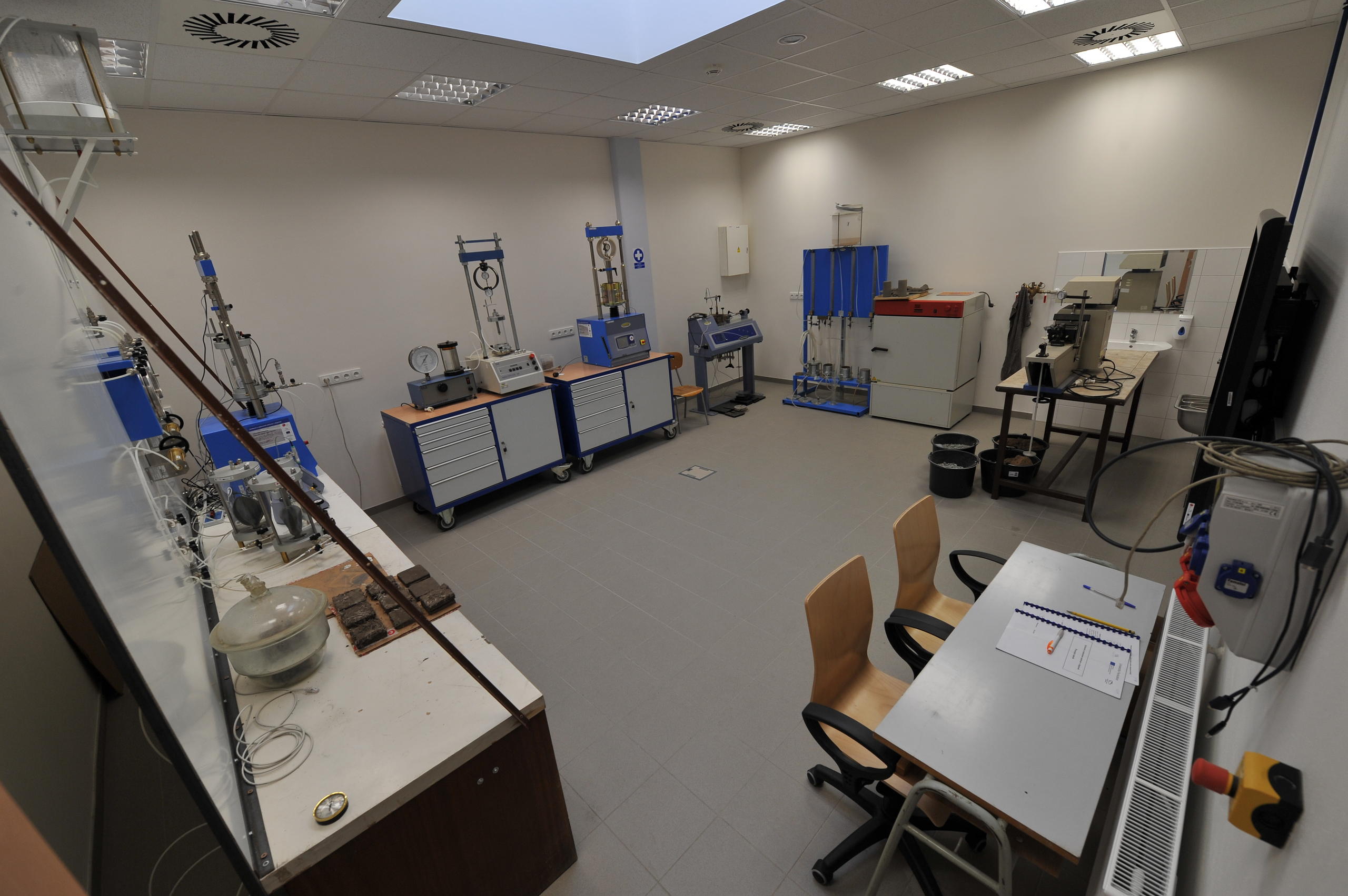 One of two smaller geotechnical laboratories