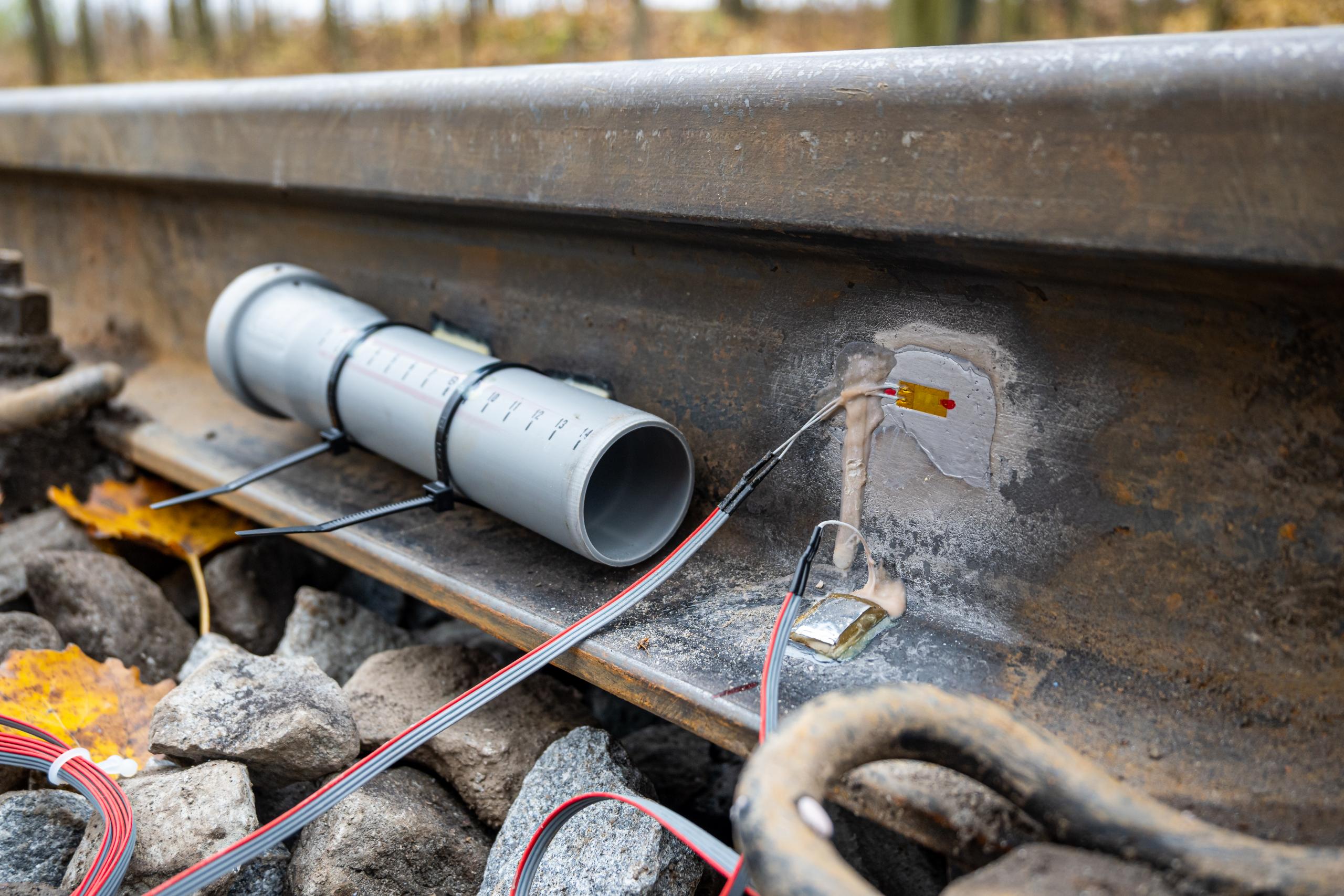 Strain gauges on rail shortly after installation.