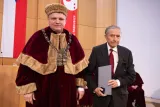 Rektor UPCE na inauguraci ocenil osobnosti univerzity i veřejného života