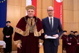 Rektor UPCE na inauguraci ocenil osobnosti univerzity i veřejného života